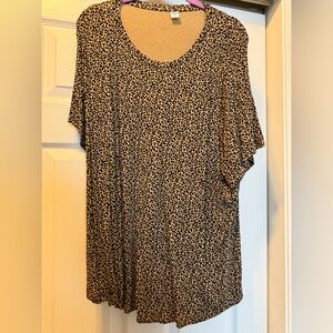 OLD NAVY SCOOP NECK LUXE T-SHIRT -XXL